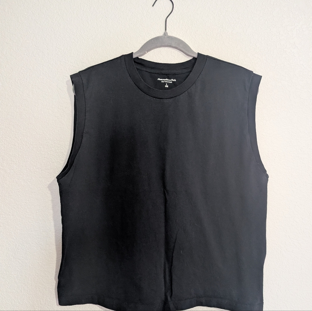 Abercrombie & Fitch Muscle Tank